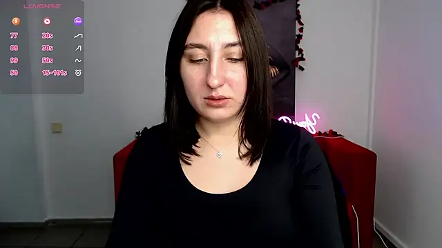 ElmiraPowers online show from 12.04.24