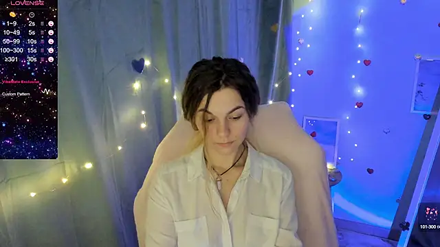 Sweet me  online show from 03.15.25