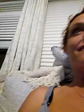 Dixiefaye Pika online show from 02.06.25