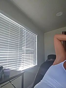 Dixiefaye Pika online show from 11.21.25