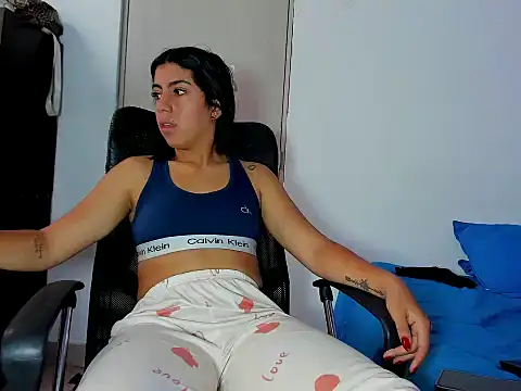 skinnyanai2 online show from 02.18.26