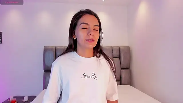 martina mancini online show from 01.11.25