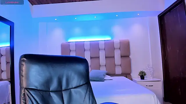 martina mancini online show from 03.15.25