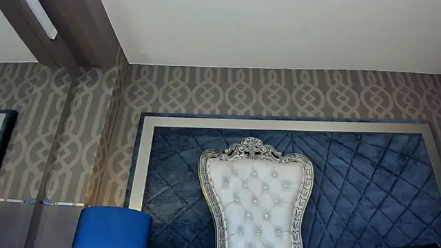 Janna Rousse  online show from 02.04.26