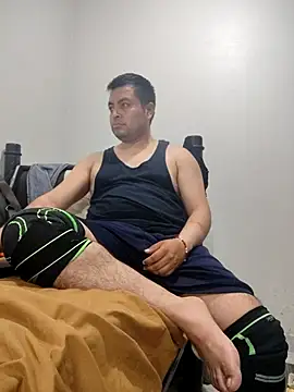 Potro23hotzen online show from 09.08.25