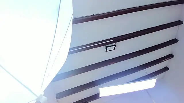 Oriana Guzman online show from 02.22.25