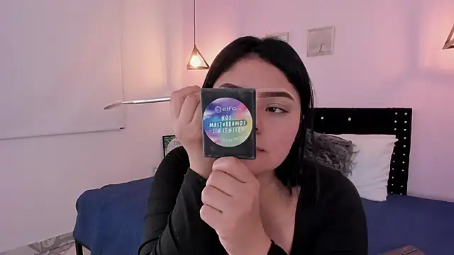 Oriana Guzman online show from 09.22.25