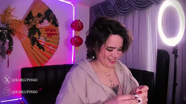 albaismynameX online show from 02.14.25