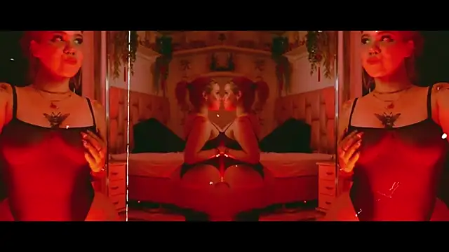 albaismynameX online show from 10.04.25