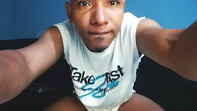 Grandeygruesa1 online show from 11.29.25