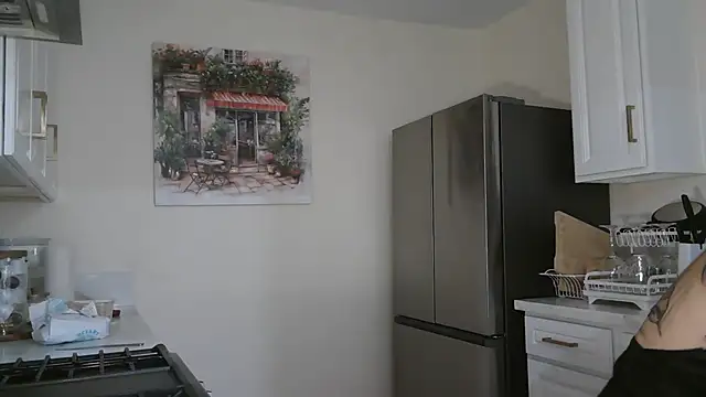 NatalieKneals online show from 11.03.25