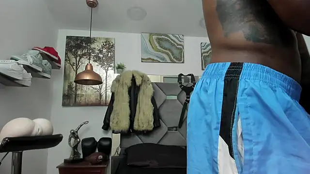 Snapshot of KING_FIT chatting on 02.01.25 KING FIT online show from 02.01.25