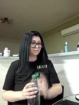 Milf Abigail online show from 03.21.26