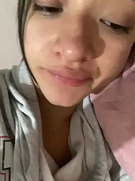 Alicia ALICIA online show from 01.04.25