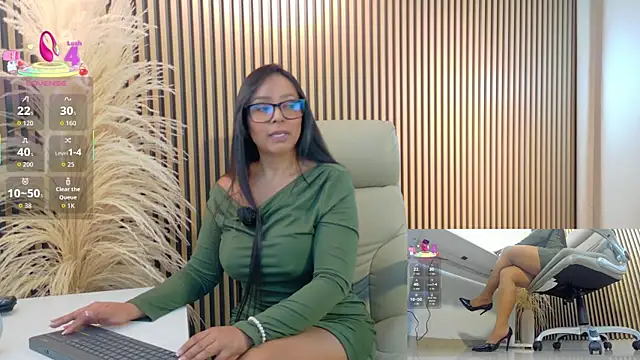 lulu 072 online show from 11.25.25