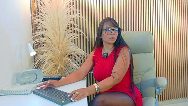 lulu 072 online show from 01.17.26