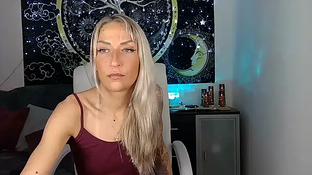 SexxyLiviaa online show from 02.24.25