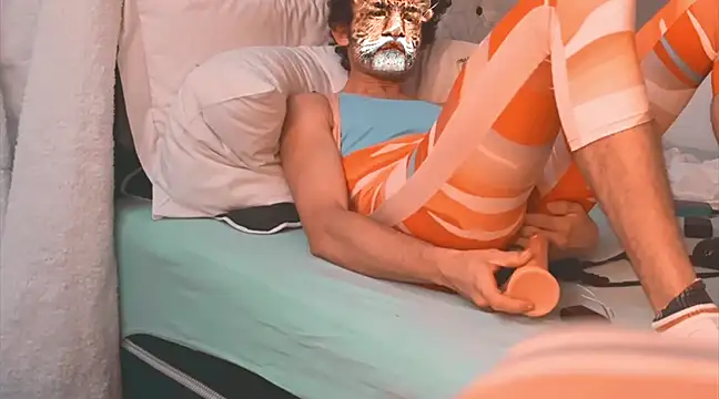 BodyandlegginLover online show from 02.08.25