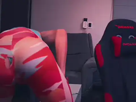 BodyandlegginLover online show from 02.22.25