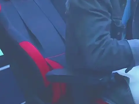 BodyandlegginLover online show from 03.05.25