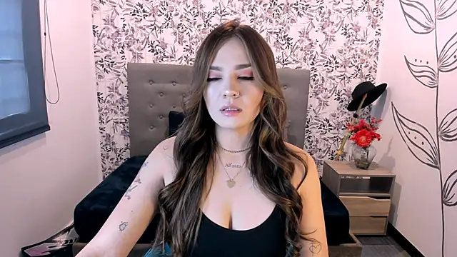 KataHot  online show from 01.13.25