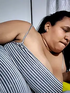 Mia Adell 11 online show from 02.01.25