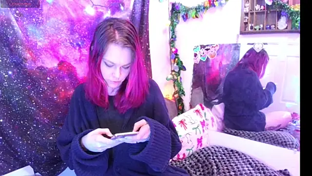 EverlyEster online show from 12.09.24