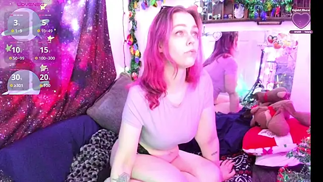 EverlyEster online show from 12.21.24