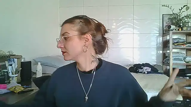 SweetyBabyDemon online show from 09.13.25