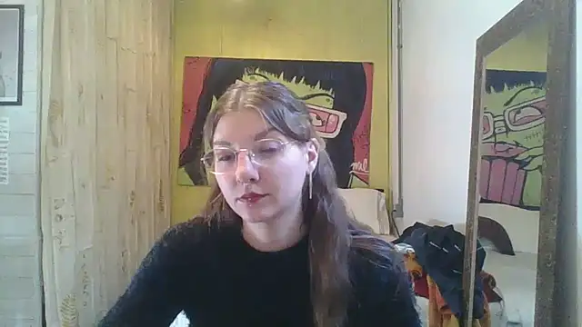 Snapshot of SweetyBabyDemon chatting on 06.25.26 SweetyBabyDemon online show from 06.25.26