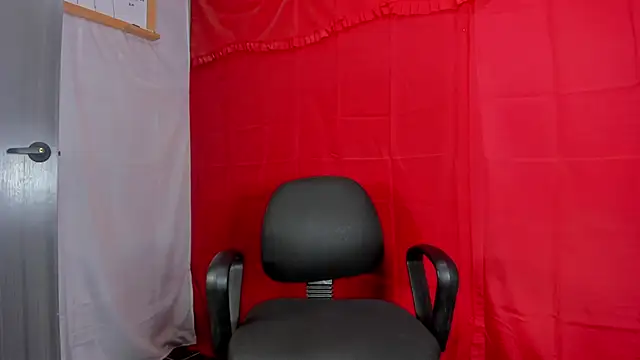 Snapshot of Master_Rimay chatting on 12.19.24 Master Rimay online show from 12.19.24