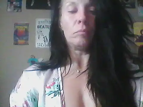 Snapshot of gorgeous11 chatting on 02.24.25 gorgeous11 online show from 02.24.25