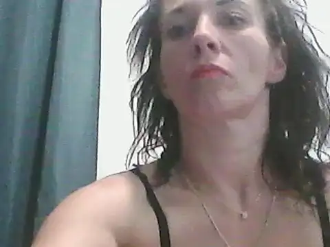 Snapshot of gorgeous11 chatting on 03.10.25 gorgeous11 online show from 03.10.25