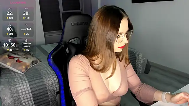 MCfly 11 online show from 02.07.25