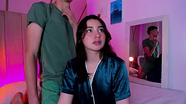 Damian n Maya online show from 01.08.25