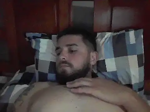 Snapshot of Dat1994 chatting on 12.25.24 Dat1994 online show from 12.25.24