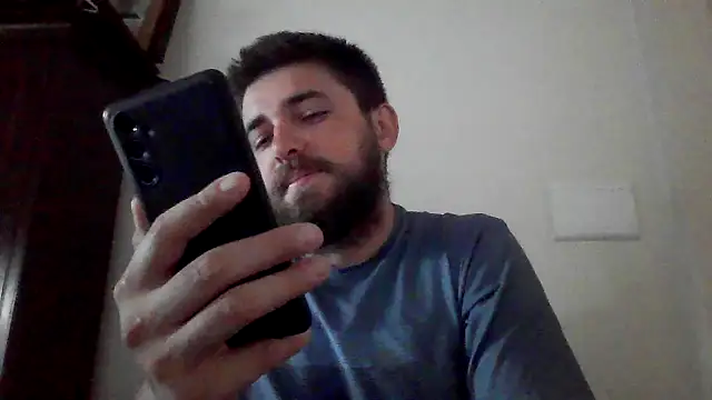 Snapshot of Dat1994 chatting on 02.03.25 Dat1994 online show from 02.03.25