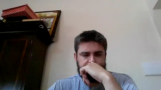 Snapshot of Dat1994 chatting on 02.04.25 Dat1994 online show from 02.04.25