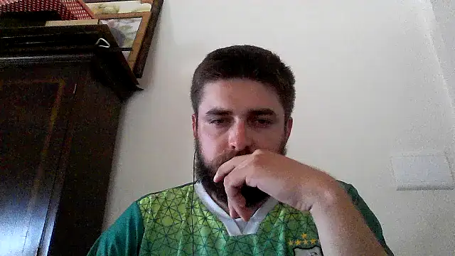 Snapshot of Dat1994 chatting on 02.05.25 Dat1994 online show from 02.05.25