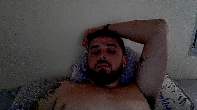 Snapshot of Dat1994 chatting on 10.27.25 Dat1994 online show from 10.27.25