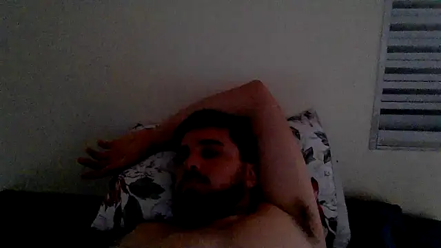 Snapshot of Dat1994 chatting on 11.11.25 Dat1994 online show from 11.11.25