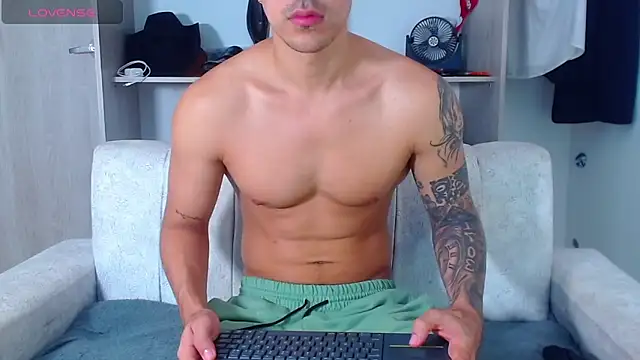 Tristan-bm online show from 11.20.25