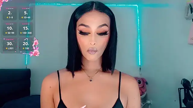  Riannagarcia  online show from 10.23.25