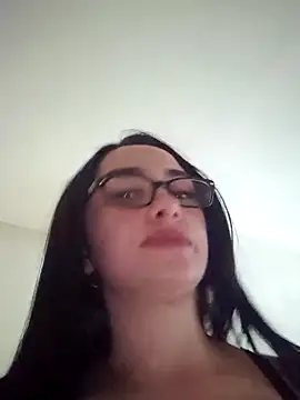 preetypeach online show from 11.06.25