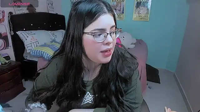 Aria Fullbuster online show from 02.06.25