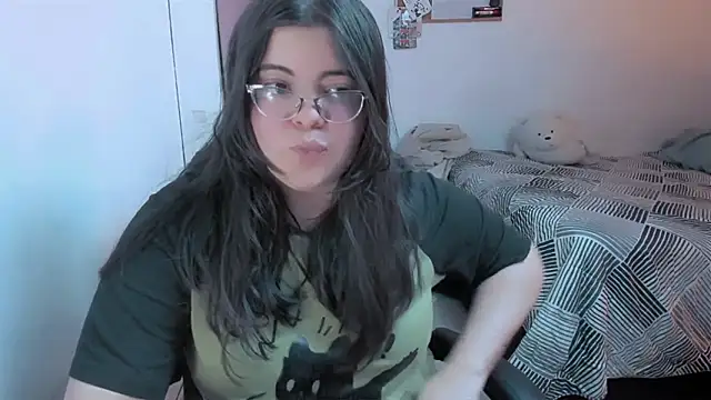 Aria Fullbuster online show from 10.27.25