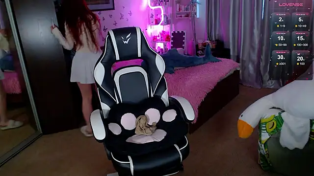 Sidney blush online show from 02.03.26