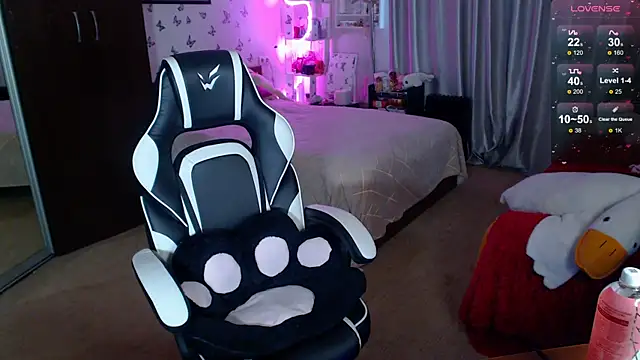 Sidney blush online show from 03.27.26