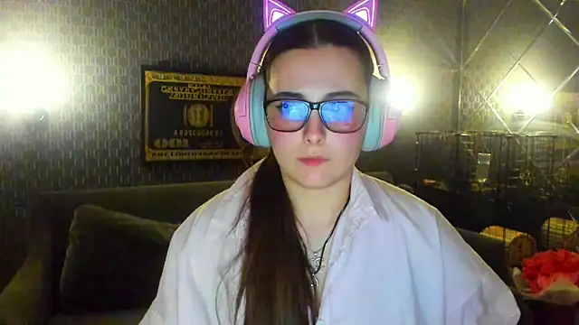  extraterrestrial  online show from 11.22.25