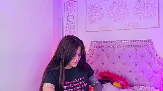 Cori Paige online show from 02.20.26